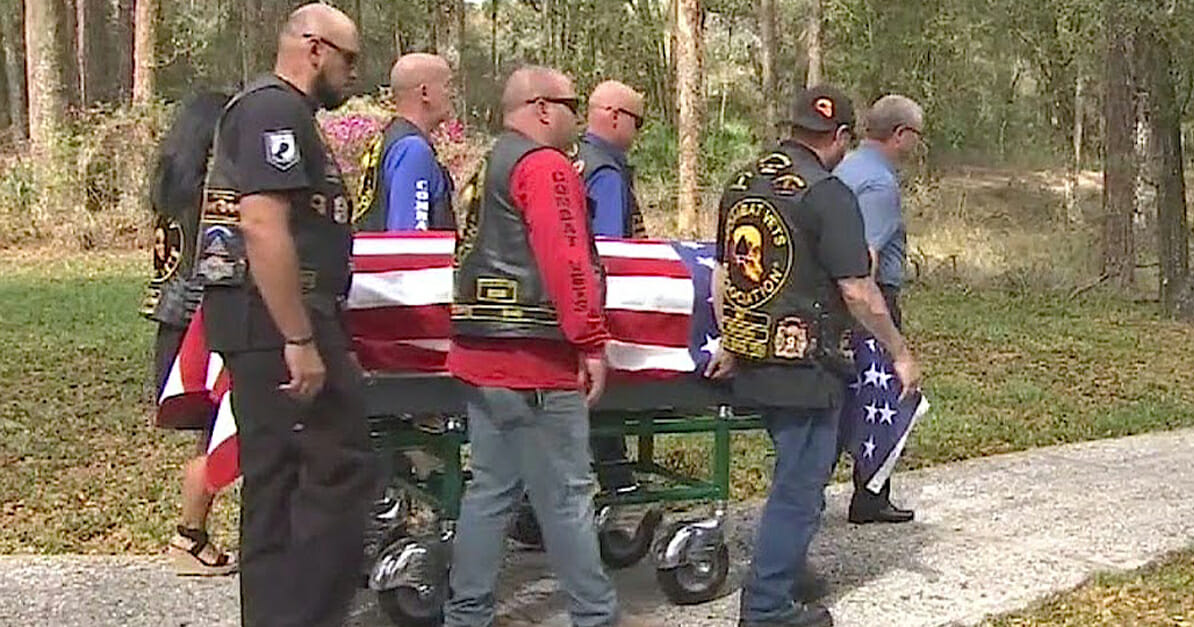 Vets helping vets: Bikers show up to grab casket for tribute