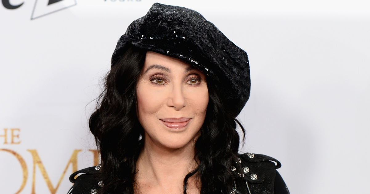 Fans worried for Cher, 77, after singer seemingly unable to walk following Thanksgiving Day Parade