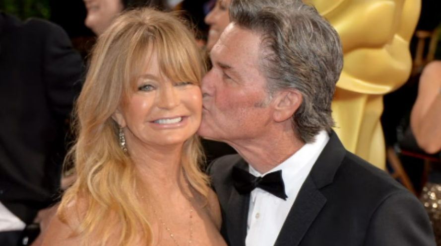 Goldie Hawn and Kurt Russell announce